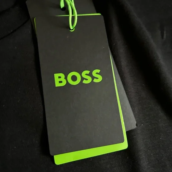 Hugo Boss Men's Black Gloss Logo T-shirt in Pima Cotton - Picture 6 of 7